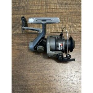 Abu Garcia Accu Balance 200 Fishing Reel.  Tested Works